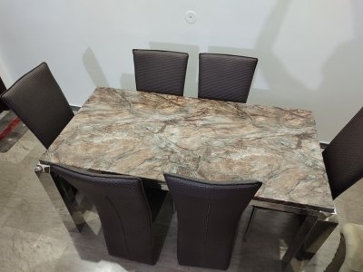 6 seater Dining Table