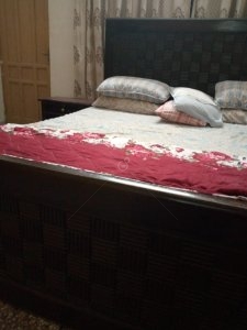 King size wooden bed set