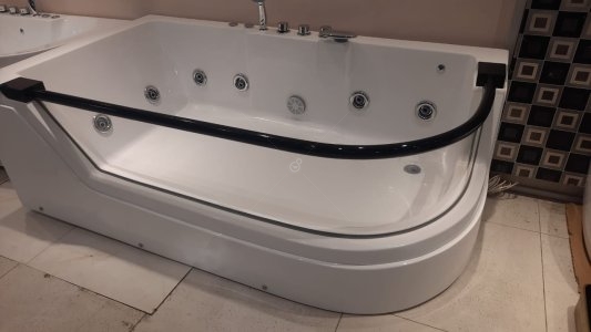 Acrylic jacuuzi/ jacuzi Bath tub and  shower try