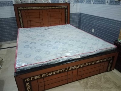 King size bed