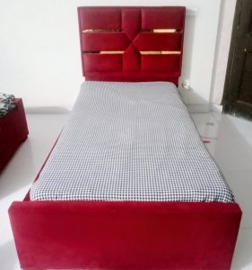 Pure valvet single bed price 45000 price will be less