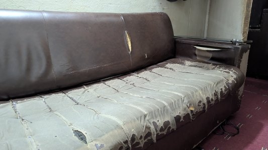 Used Sofas