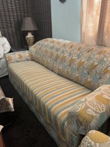 Urgent sofa for sale